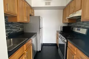 7430 Blvd E, North Bergen, NJ 07047 - Photo 9