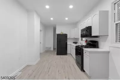 223 Pine St #1, Elizabeth, NJ 07206 - Photo 9