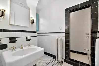 116 Bentley Ave, Jersey City, NJ 07304 - Photo 39