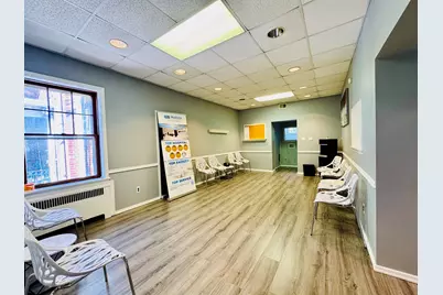 696 Avenue C, Bayonne, NJ 07002 - Photo 9