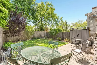 666 Avenue E, Bayonne, NJ 07002 - Photo 31