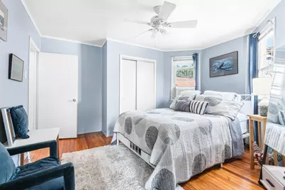 666 Avenue E, Bayonne, NJ 07002 - Photo 19