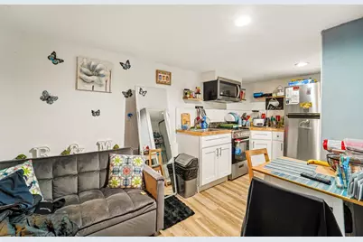 137 Manhattan Ave, Jersey City, NJ 07307 - Photo 33