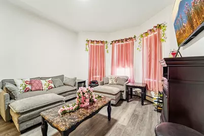 137 Manhattan Ave, Jersey City, NJ 07307 - Photo 23
