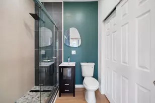 122 5 Harrison Ave, Jersey City, NJ 07306 - Photo 9
