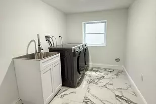 92 W 6th St, Bayonne, NJ 07002 - Photo 29
