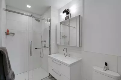 380 Newark Ave #606, Jersey City, NJ 07302 - Photo 11