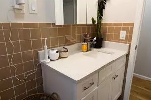 226 Webster Ave, Jersey City, NJ 07307 - Photo 19