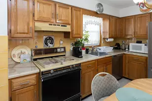 226 Webster Ave, Jersey City, NJ 07307 - Photo 11