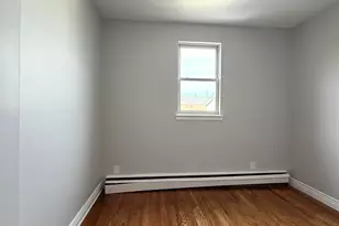 49 E 33rd St, Bayonne, NJ 07002 - Photo 21