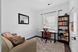 172 South St, Jersey City, NJ 07307 - Photo 11