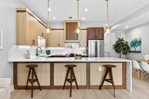 172 Griffith St, Jersey City, NJ 07307 - Photo 5
