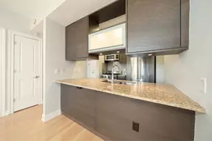 10 Regent St, Jersey City, NJ 07302 - Photo 1
