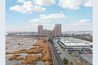 530 Harmon Cove Tower #530, Secaucus, NJ 07094 - Photo 35