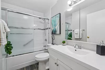 530 Harmon Cove Tower #530, Secaucus, NJ 07094 - Photo 23
