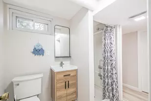 980 Schopman Dr, Secaucus, NJ 07094 - Photo 19