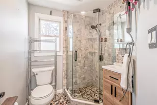 980 Schopman Dr, Secaucus, NJ 07094 - Photo 9