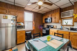 103 Beach St, Jersey City, NJ 07307 - Photo 23