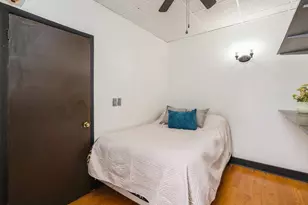 103 Beach St, Jersey City, NJ 07307 - Photo 15
