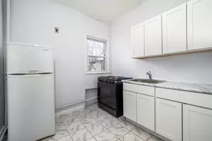 83 Jordan Ave, Jersey City, NJ 07306 - Photo 5