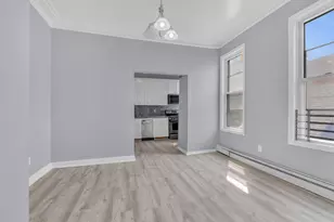 149 Bowers St, Jersey City, NJ 07307 - Photo 9