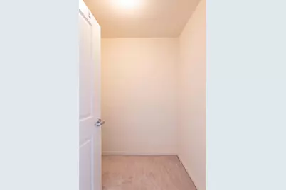 15 Freedom Way #404, Jersey City, NJ 07305 - Photo 13