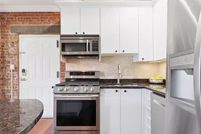 380 Luis M Marin Blvd #2R, Jersey City, NJ 07302 - Photo 9