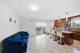 861 Hudson Ave, Secaucus, NJ 07094 - Photo 11