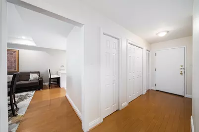 101 Shearwater Ct East #47, Jersey City, NJ 07305 - Photo 9
