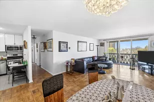 2000 Linwood Ave, Fort Lee, NJ 07024 - Photo 3