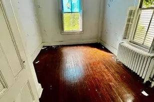 261 Bowers St, Jersey City, NJ 07307 - Photo 27