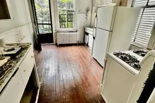 261 Bowers St, Jersey City, NJ 07307 - Photo 13