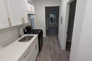 10 Sherman Pl, Jersey City, NJ 07307 - Photo 7