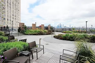 100 Manhattan Ave, Union City, NJ 07087 - Photo 11