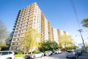 2200 N Central Rd, Fort Lee, NJ 07024 - Photo 1
