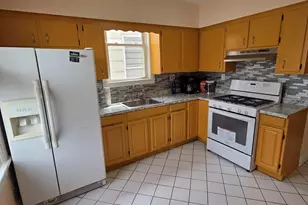 364 Woodlawn Ave, Jersey City, NJ 07305 - Photo 9