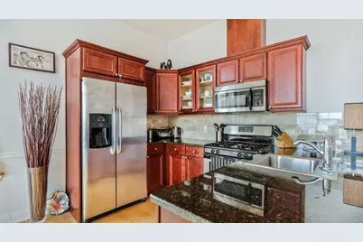 769 Montgomery St #605, Jersey City, NJ 07306 - Photo 5