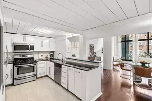 205 10th St, Jersey City, NJ 07302 - Photo 5