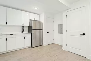 234 Webster Ave, Jersey City, NJ 07307 - Photo 19