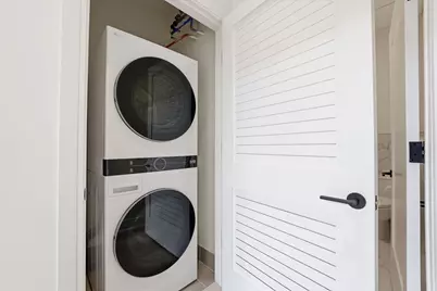 38 Jackson St #515, Hoboken, NJ 07030 - Photo 17