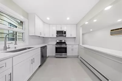 18 East 3rd St, Bayonne, NJ 07002 - Photo 9