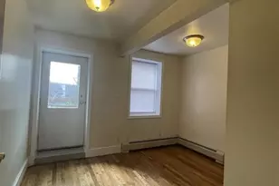 204 Christopher Columbus Dr, Jersey City, NJ 07302 - Photo 9