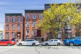 204 Christopher Columbus Dr, Jersey City, NJ 07302 - Photo 1