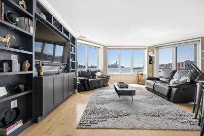 600 Harbor Blvd #870, Weehawken, NJ 07086 - Photo 1