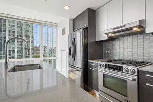 2 2nd St, Jersey City, NJ 07302 - Photo 7
