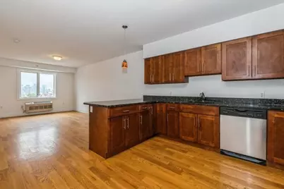 125 43rd St #301, Union City, NJ 07087 - Photo 1