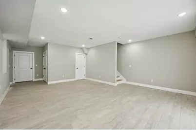 111 Poplar St, Jersey City, NJ 07307 - Photo 17