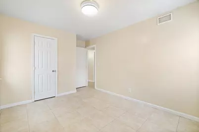 36 Crossgate Rd #1, Jersey City, NJ 07305 - Photo 13