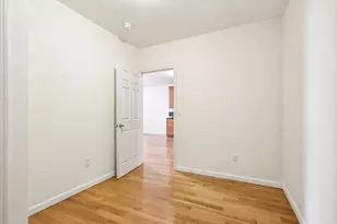 66 Chestnut Ave, Jersey City, NJ 07306 - Photo 19