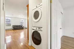 66 Chestnut Ave, Jersey City, NJ 07306 - Photo 21